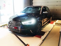 Audi S1