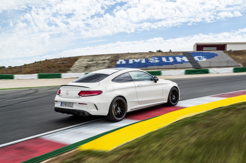 Mercedes s'attaque à la M4 avec la C 63 AMG Coupé - photo 11