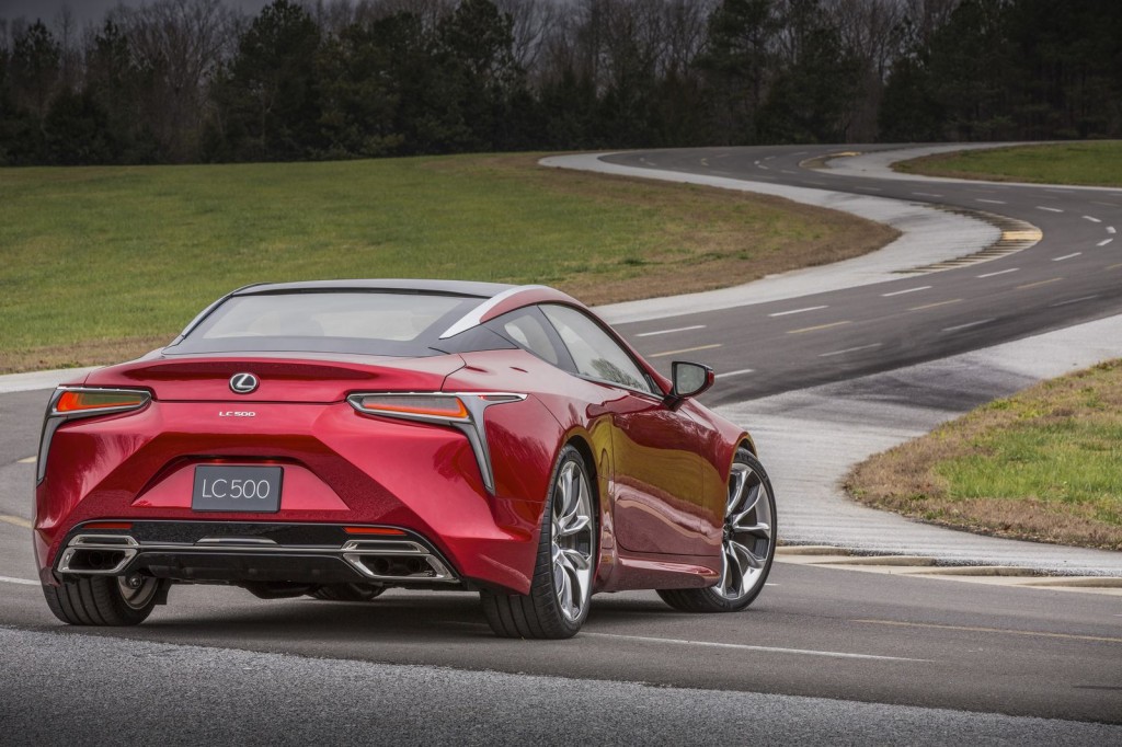 Lexus fait sensation avec la LC 500 - Dynatek - photo 12