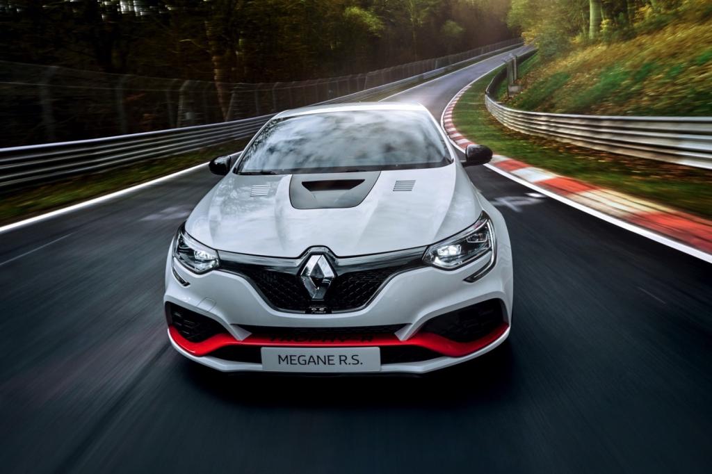 La Renault Mégane RS bat un nouveau record sur circuit - photo 10