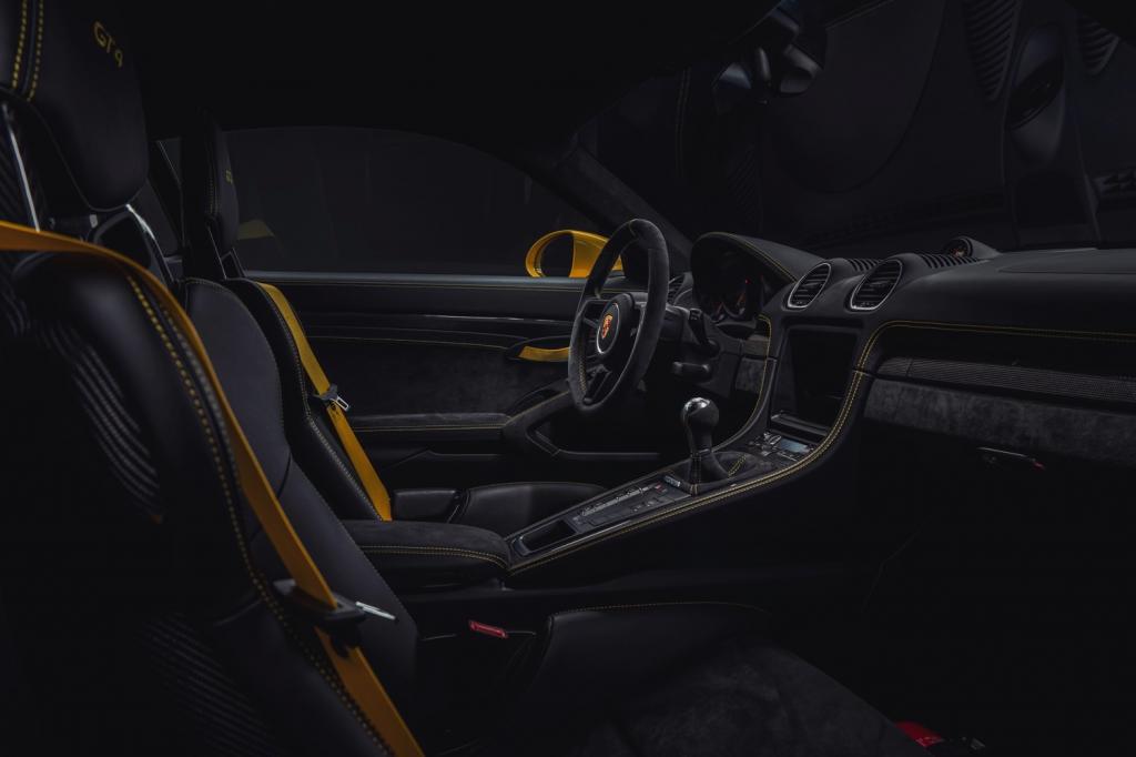 Porsche 718 Cayman GT4 : le retour du flat-six - photo 10