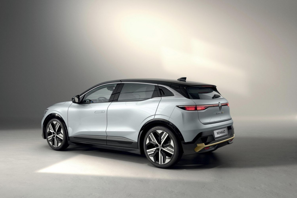 Renault : la Mégane fait sa révolution électrique - photo 11